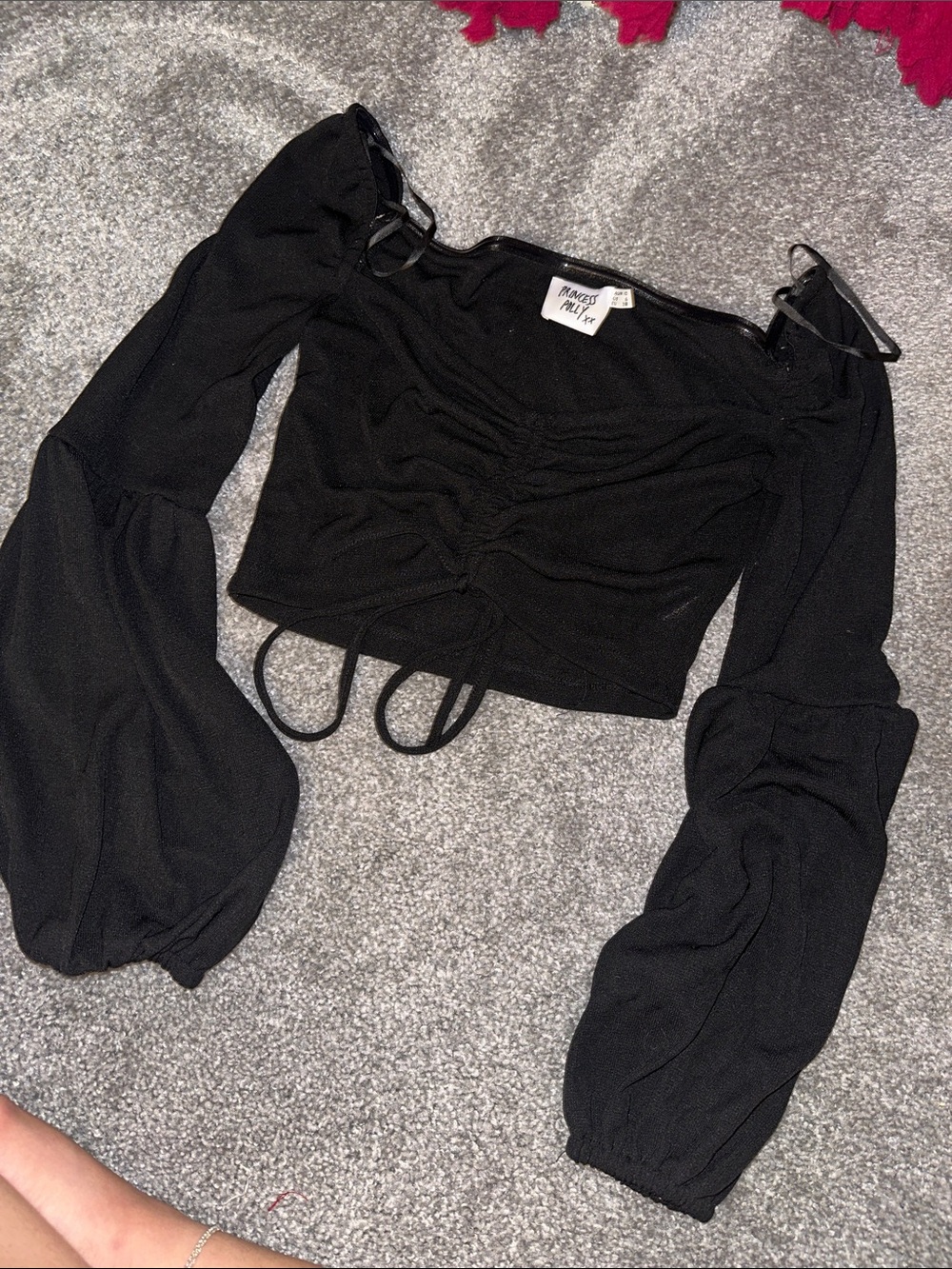Princess Polly Black Ruched Puff-Sleeve Crop Top